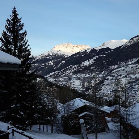 Appartement Dans Chalet Typiquement Savoyard Au Pied Des Pistes ラ・ノルマ エクステリア 写真