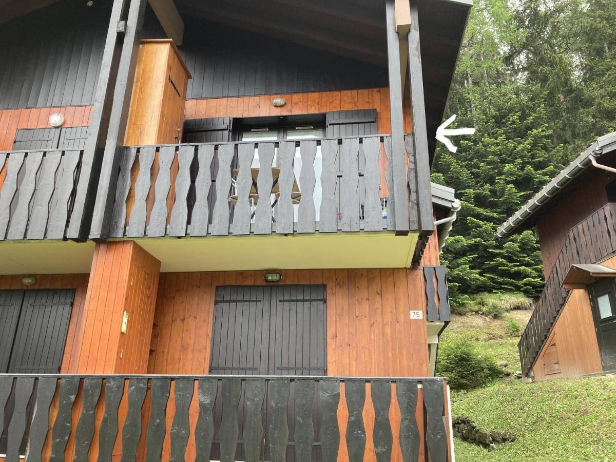 Appartement Dans Chalet Typiquement Savoyard Au Pied Des Pistes ラ・ノルマ エクステリア 写真